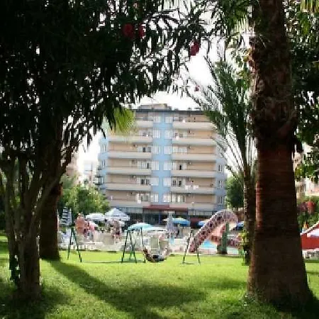 Elysee Garden Family 度假村