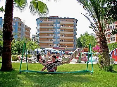 Elysee Garden Family אלאניה