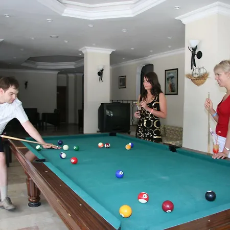 Elysee Garden Family Θέρετρο Αλάνια